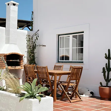 The Blanco Ericeira بيت ضيافة 4*