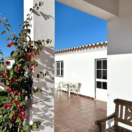 The Blanco Ericeira Gasthof São Pedro da Cadeira