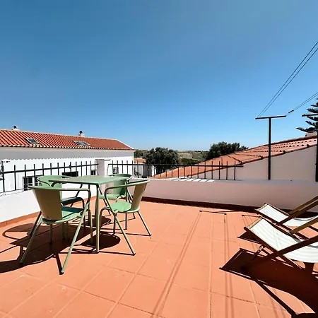 The Blanco Ericeira São Pedro da Cadeira