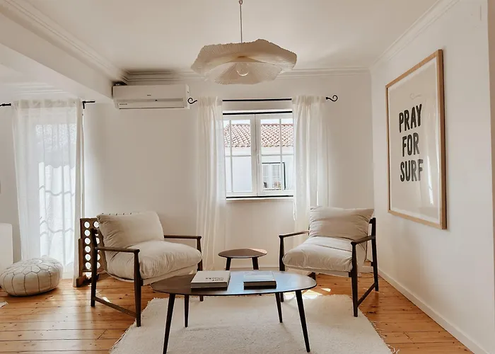 The Blanco Ericeira São Pedro da Cadeira